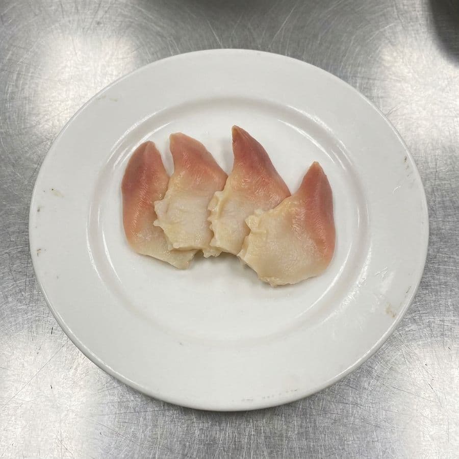 Surf Clam (Hokkigai) Sashimi (4 Pcs.)