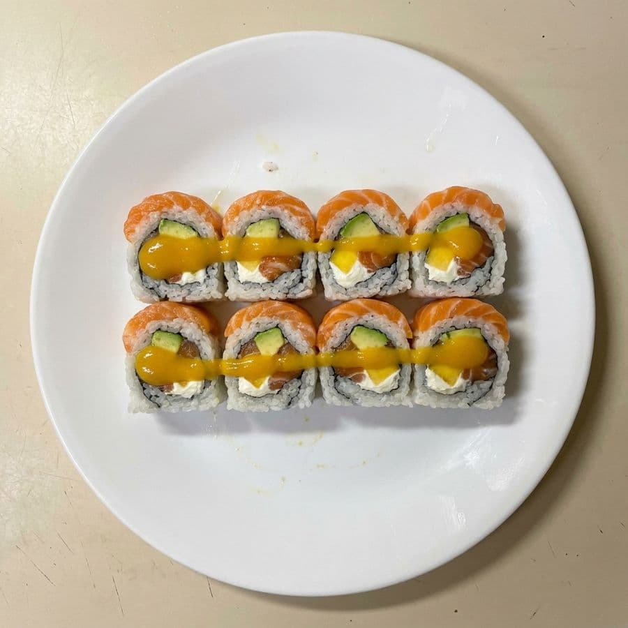 Super Philly Roll (8pcs)