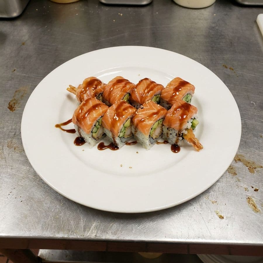 3. Gold Dragon Roll (8 Pcs.)