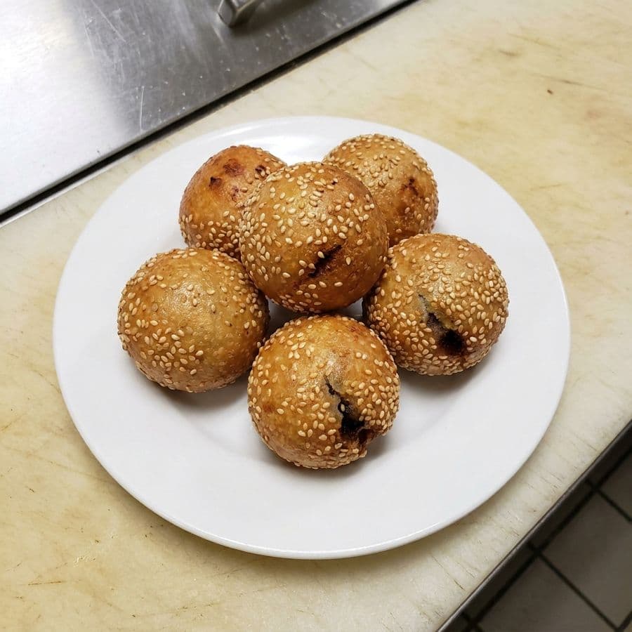 16. Deep Fried Sesame Balls (6 pcs)