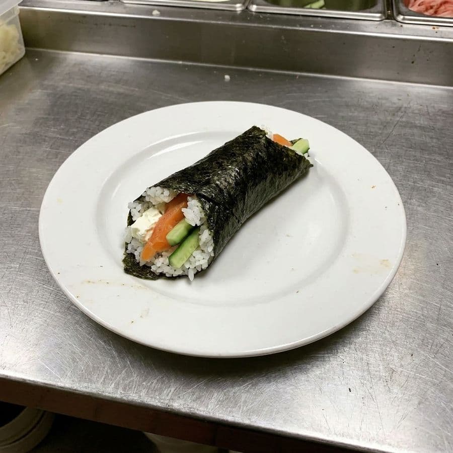 19. Philadelphia Hand Roll (1 Pc.)