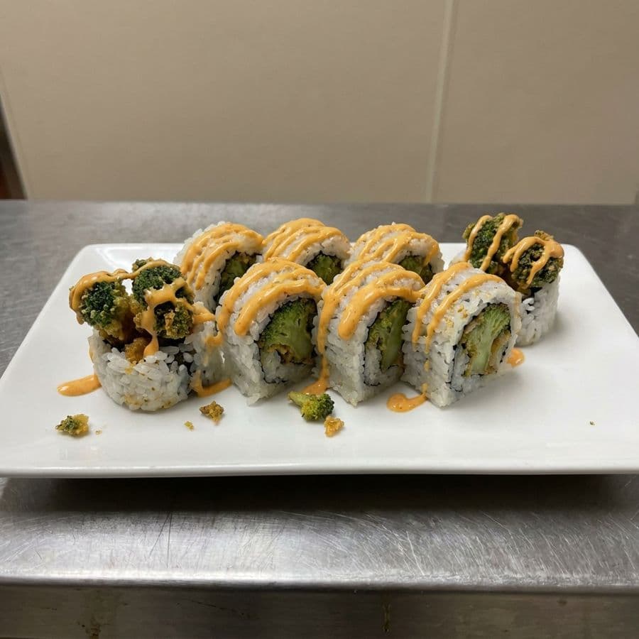 26. Spicy Broccoli Roll (6pcs)