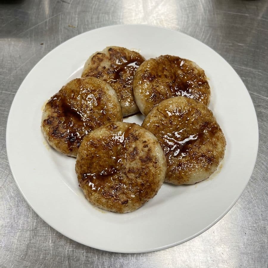 Sticky Rice Cake with Brown Sugar (5 pcs)
