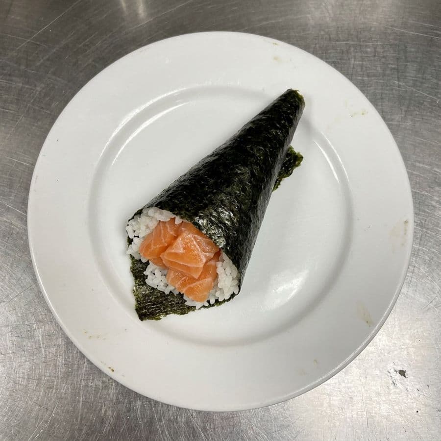 11. Salmon Hand Roll (1 Pc.)