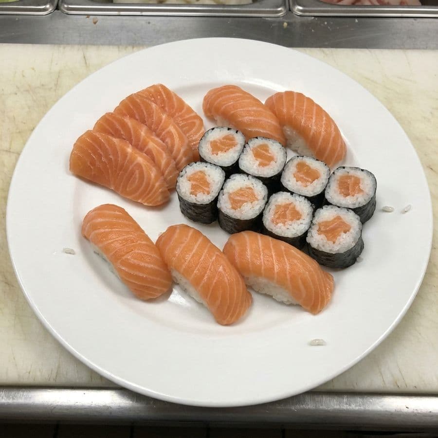 Salmon Deluxe Combo