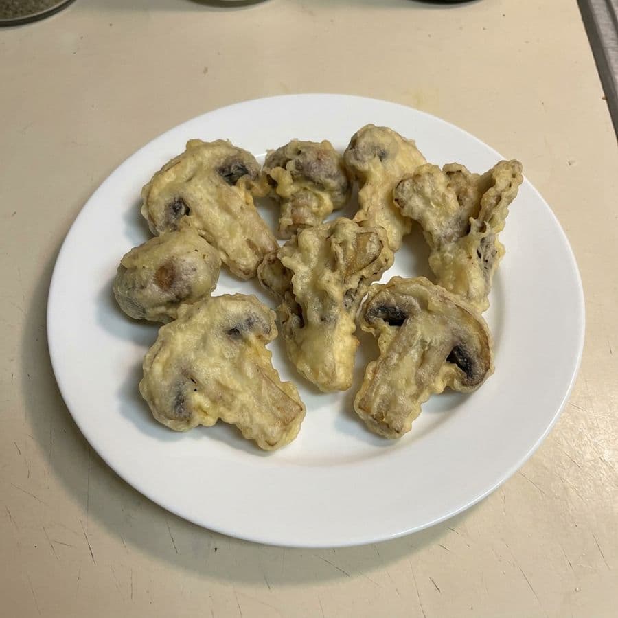 13.Mushroom Tempura (8pcs)