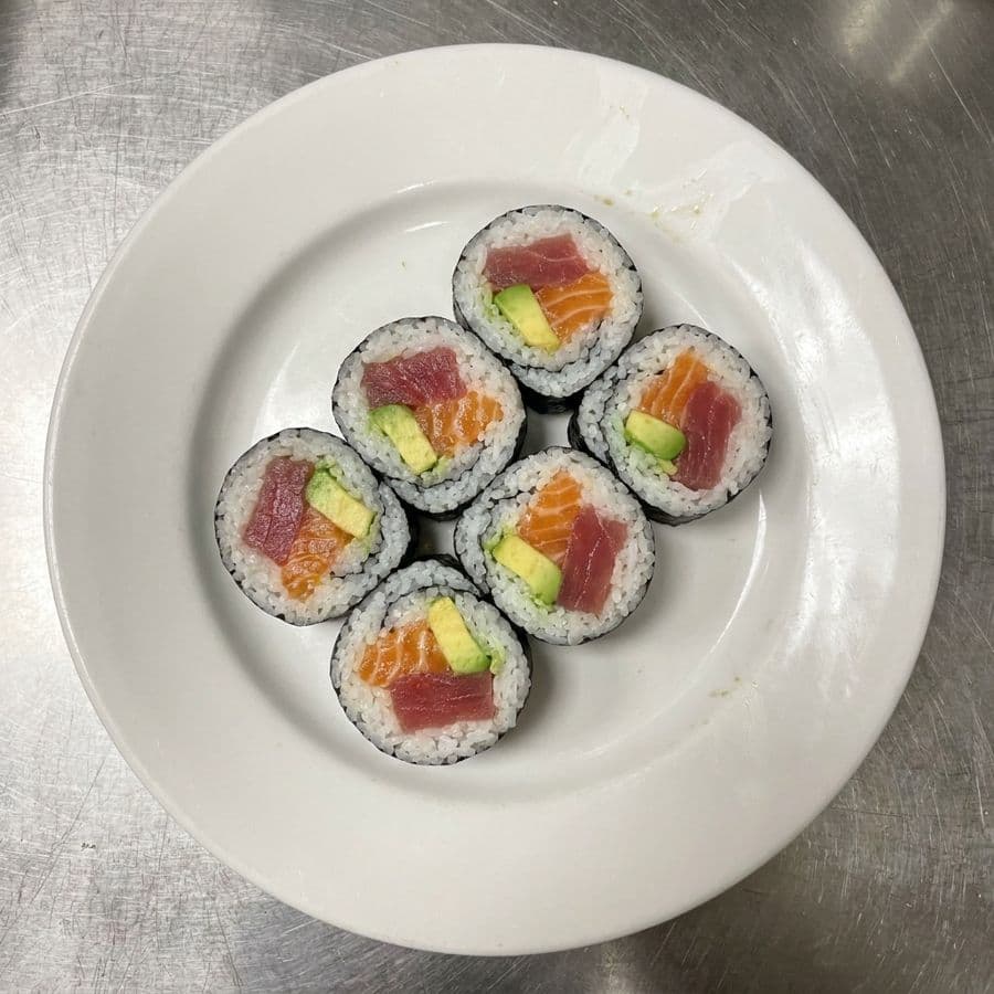 42. Tuna Salmon Avocado Roll (6pcs)