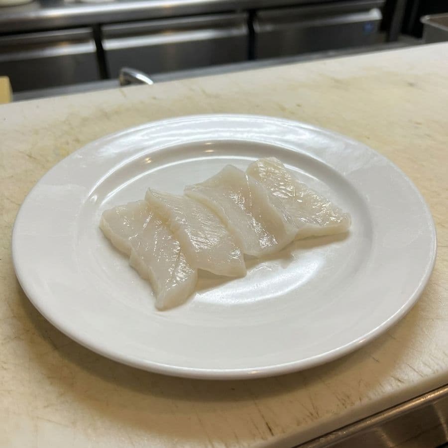 Ika (Squid) Sashimi (4pcs)